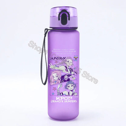 Plastikowa butelka na wodę - K Pop Demon Hunters