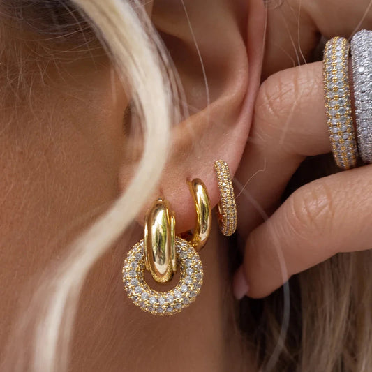 Kolczyki w kształcie gwiazdy z cyrkoniami